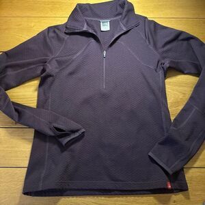 The North Face vaporwick 1/4 zip maroon pullover medium
